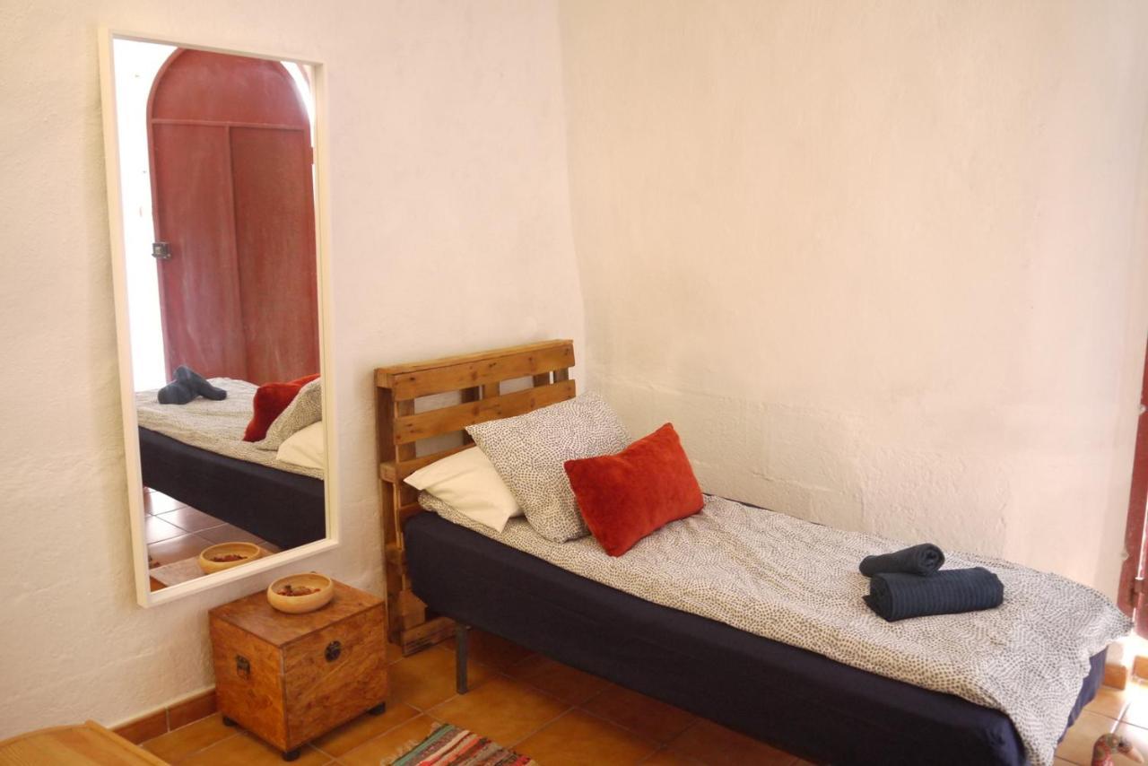 Eco Holidays Cave House Justine *