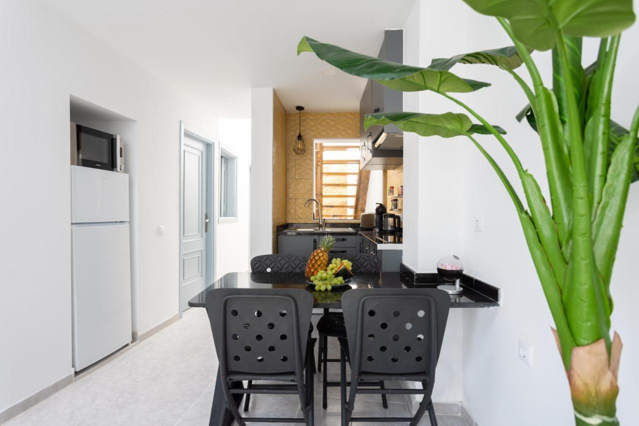 Window To The Sea, South Tenerife Holiday home *