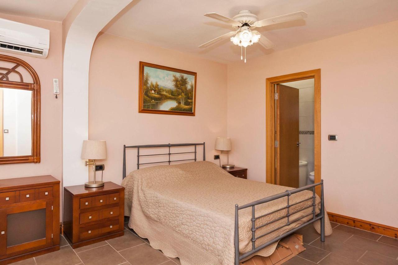 Sunset Hideaway, Golf Del Sur Villa *
