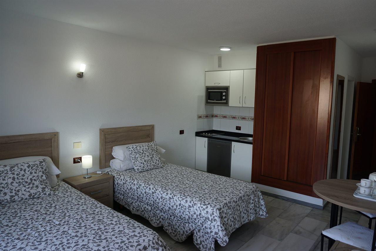 Las Piramides Hotel