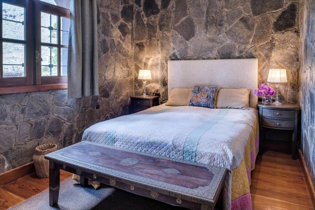 Luxury In Nature With Swimming Pool Tenerife, Santiago Del Teide, With Sea And Mountain Views El Retamar
