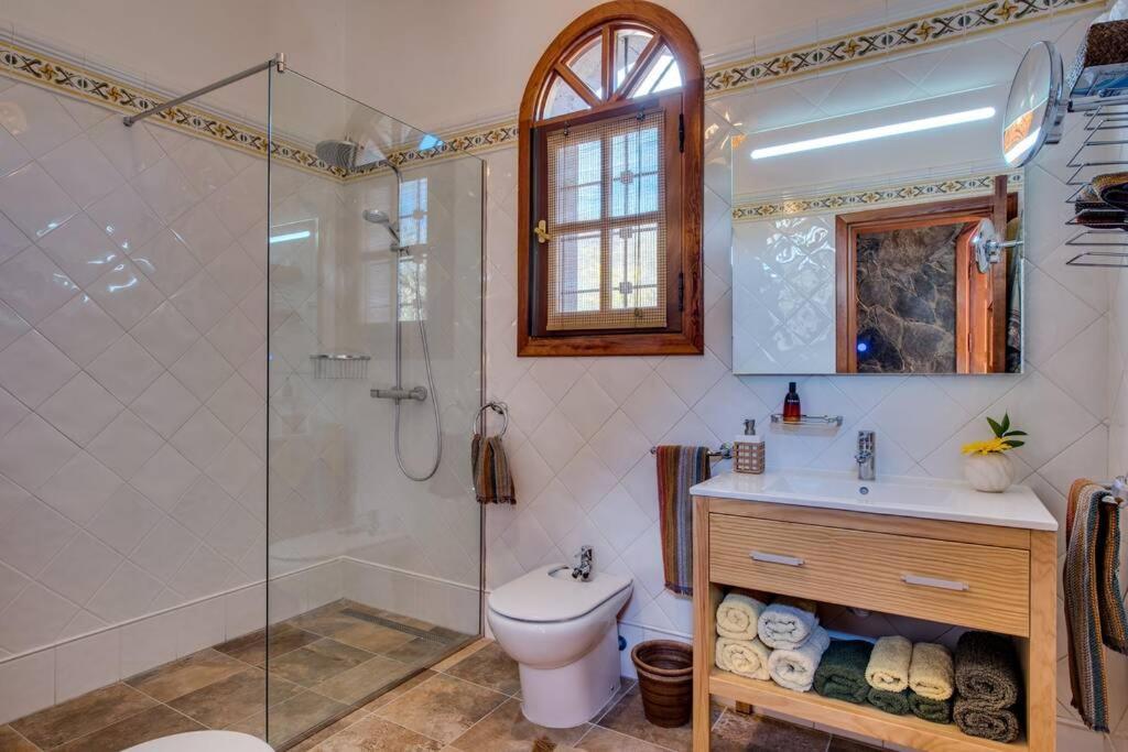 Luxury In Nature With Swimming Pool Tenerife, Santiago Del Teide, With Sea And Mountain Views Villa *