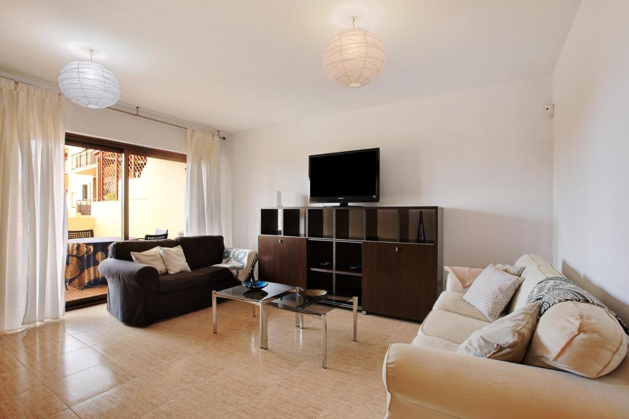 Santos Villa *