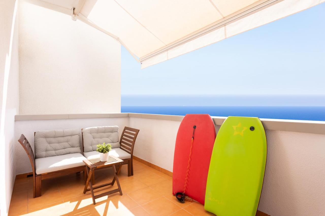 Home2Book Beach Front Little Paradise *