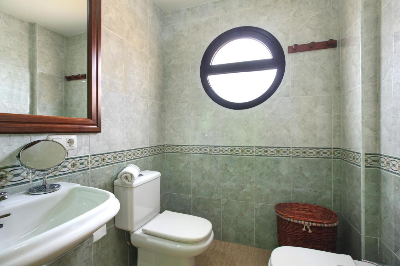 Santos Villa *
