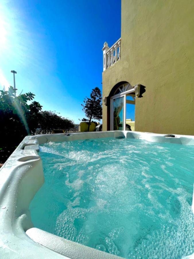 Amazing View In With Jacuzzi *