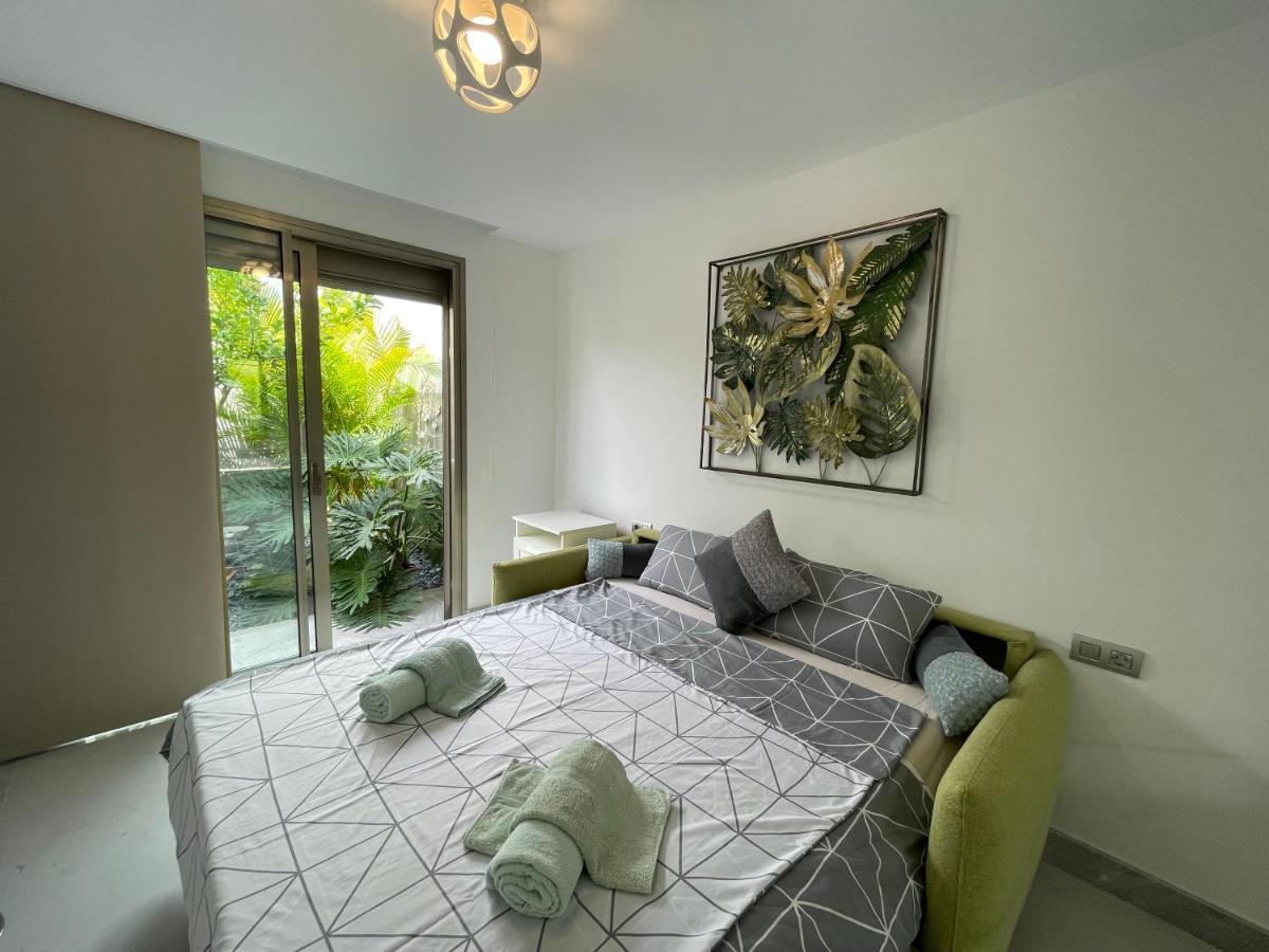 Luxury Tropical Private Heated Pool *