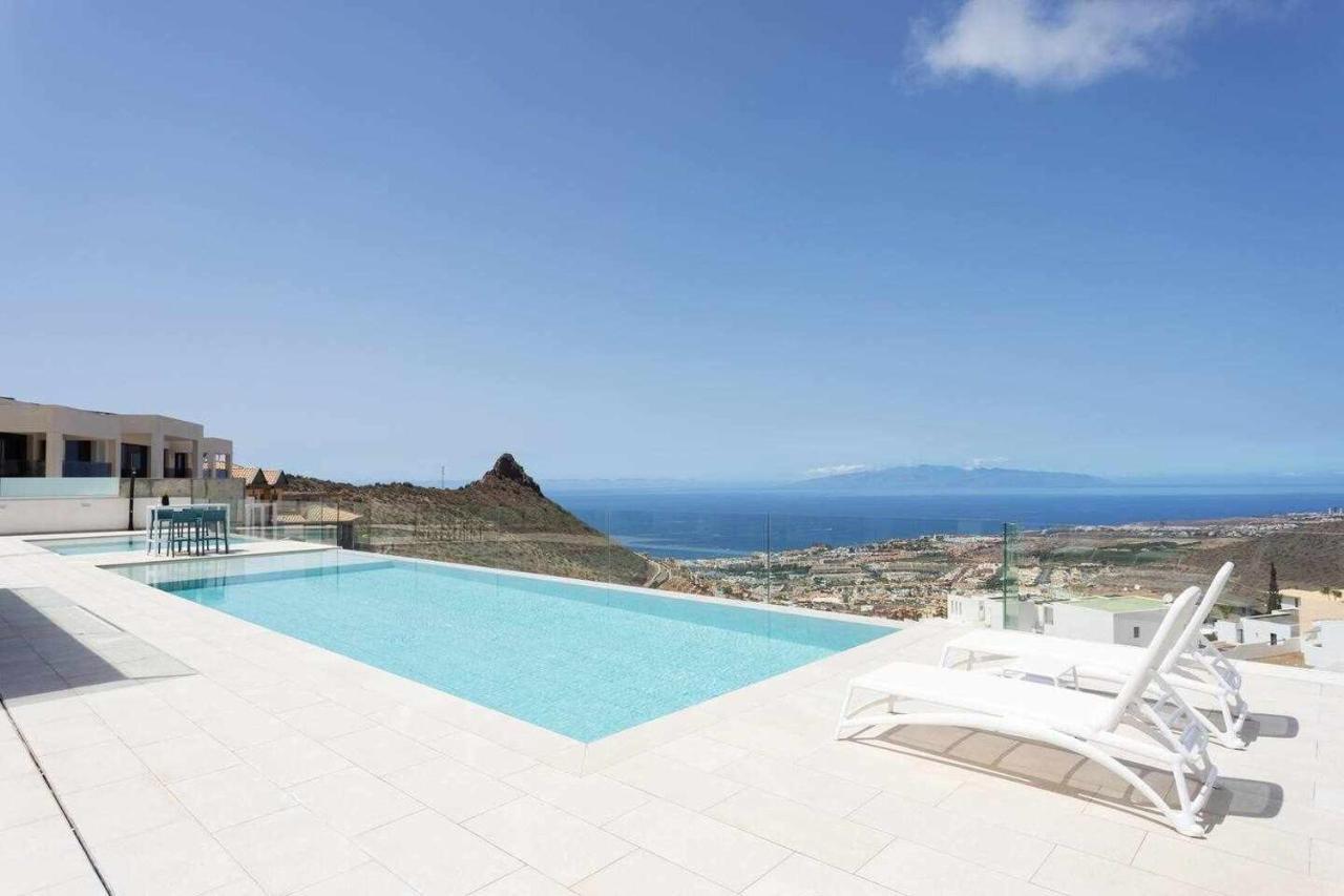 New Luxurious Private Villa *