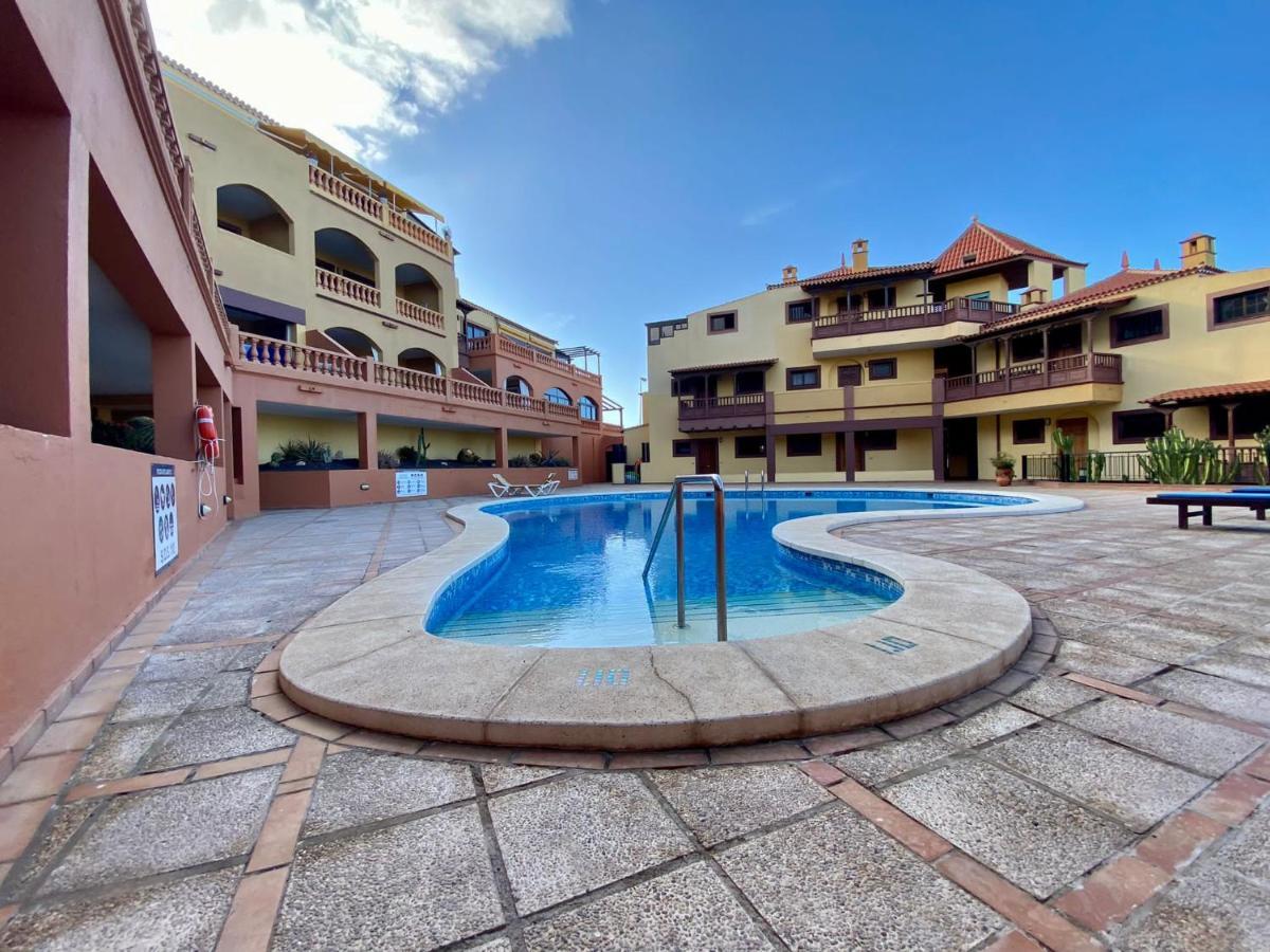 Elite Palace El Duque *