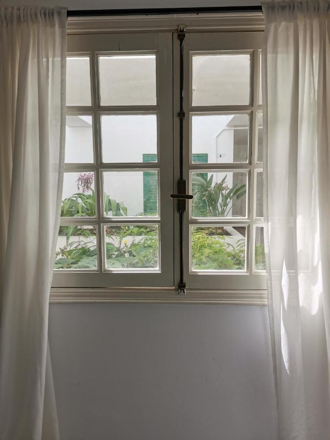 Appartement Balancon Pool Ii