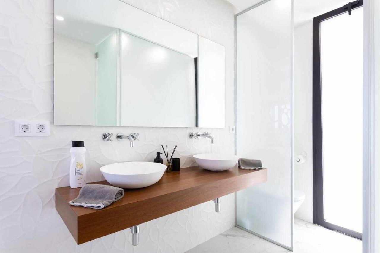 New Luxurious Private *