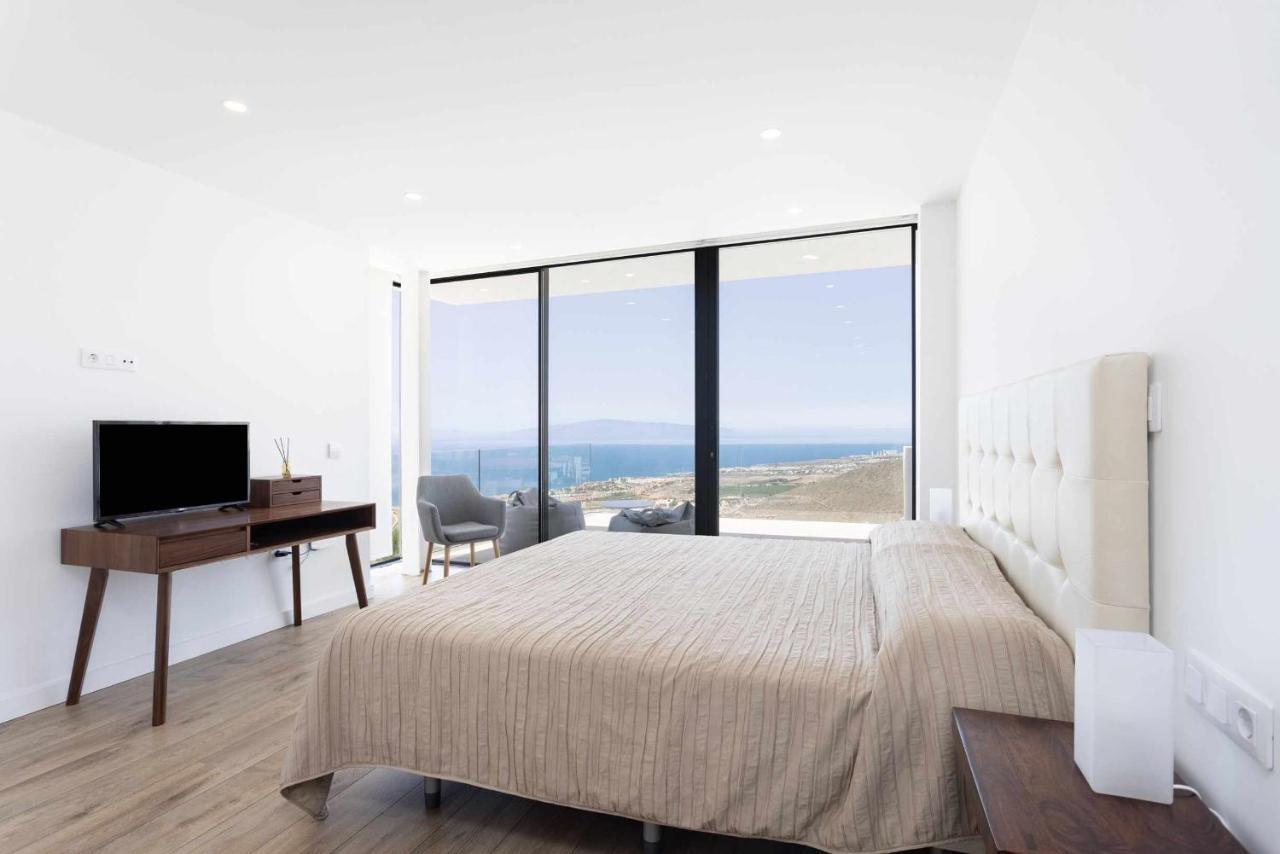 New Luxurious Private *