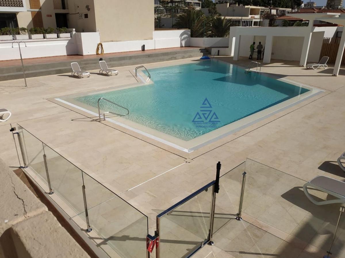 Apartamento Con Terraza Privada En Playa De Americas Apartment *