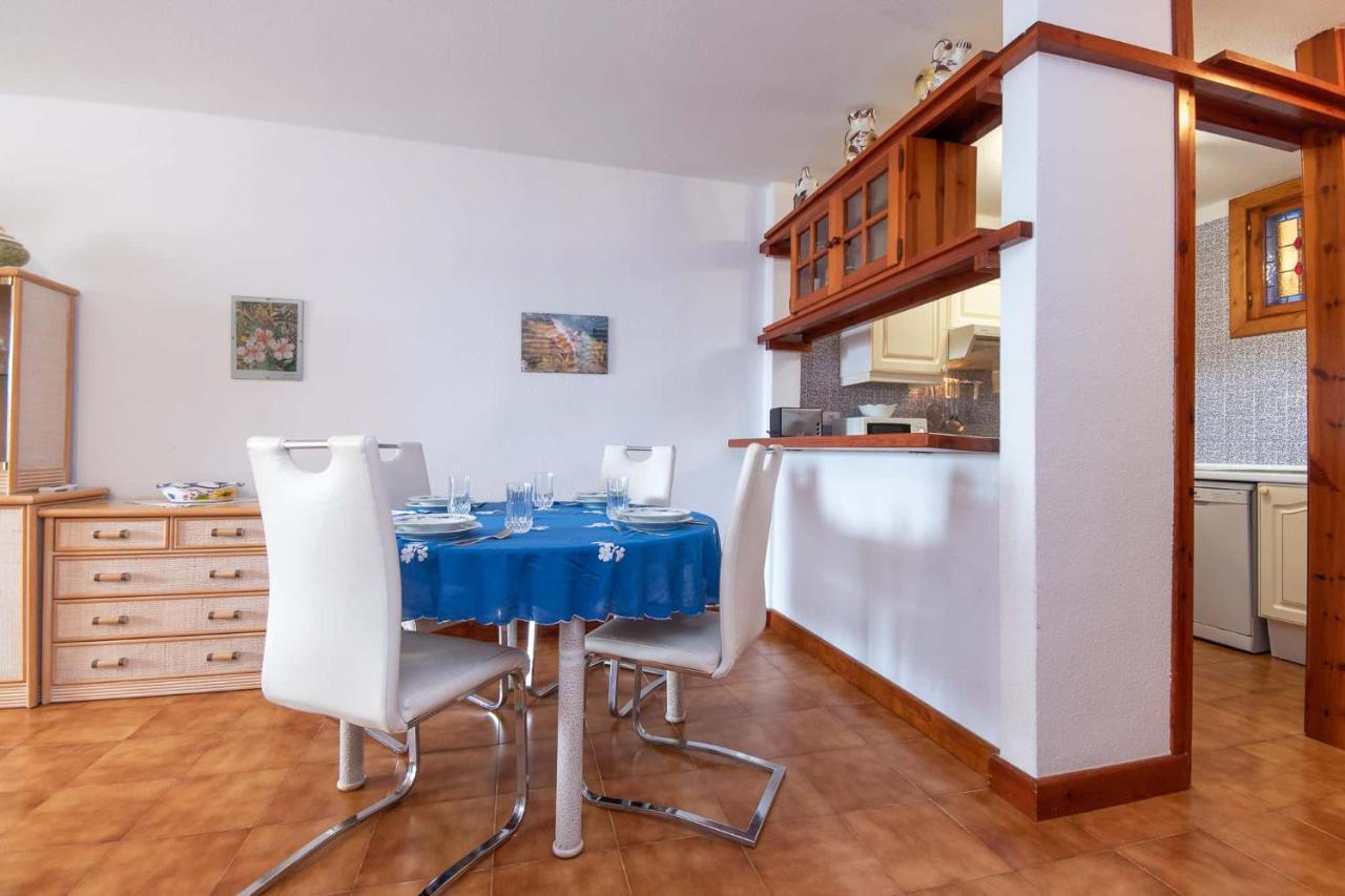 Park Santiago Iii 200 - Two Bed Overlooking And Ocean Apartment Playa de las Americas (Tenerife)