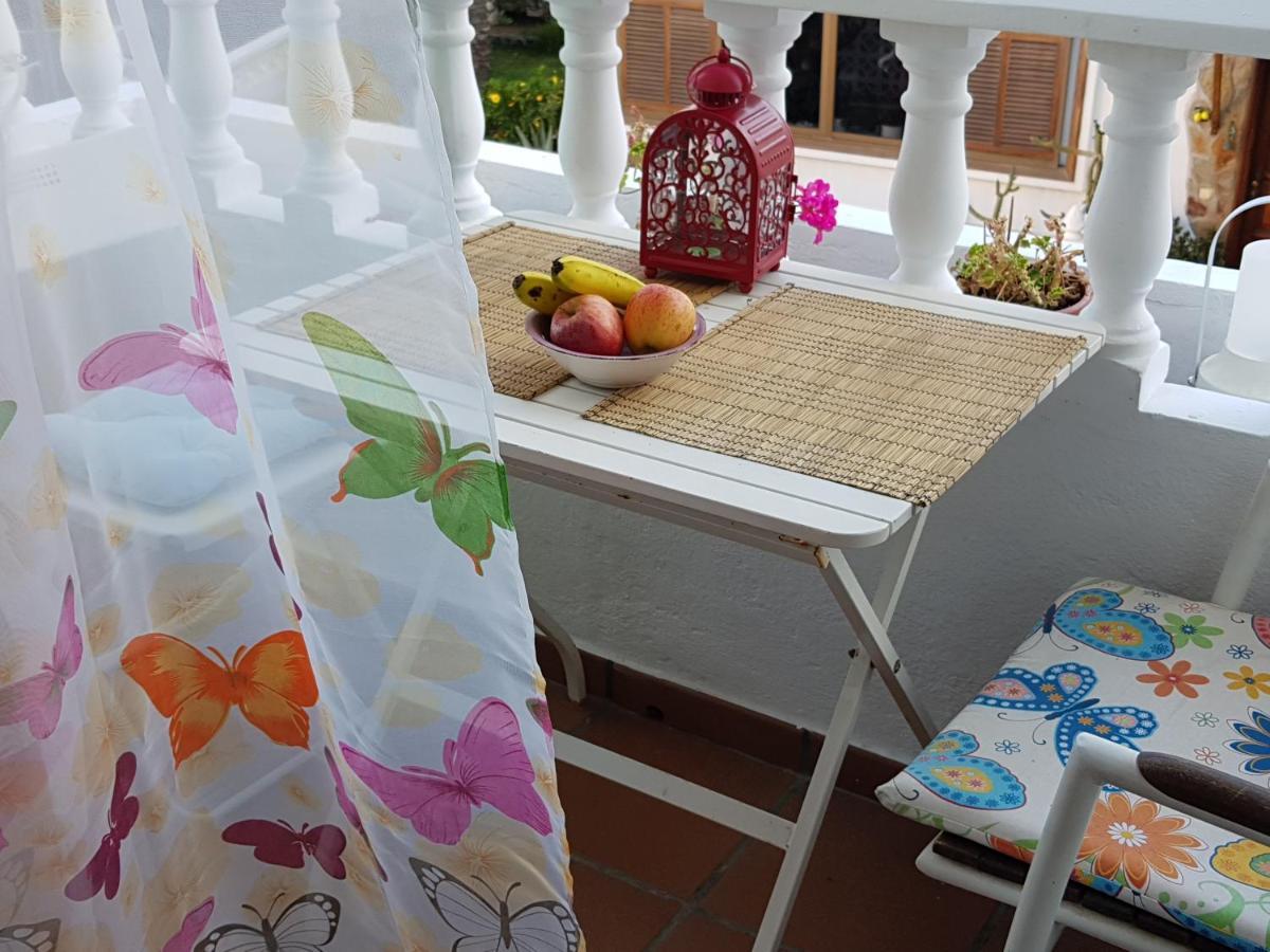 Kalma Sea View - Private Terrace - Ensuited Bathroom *