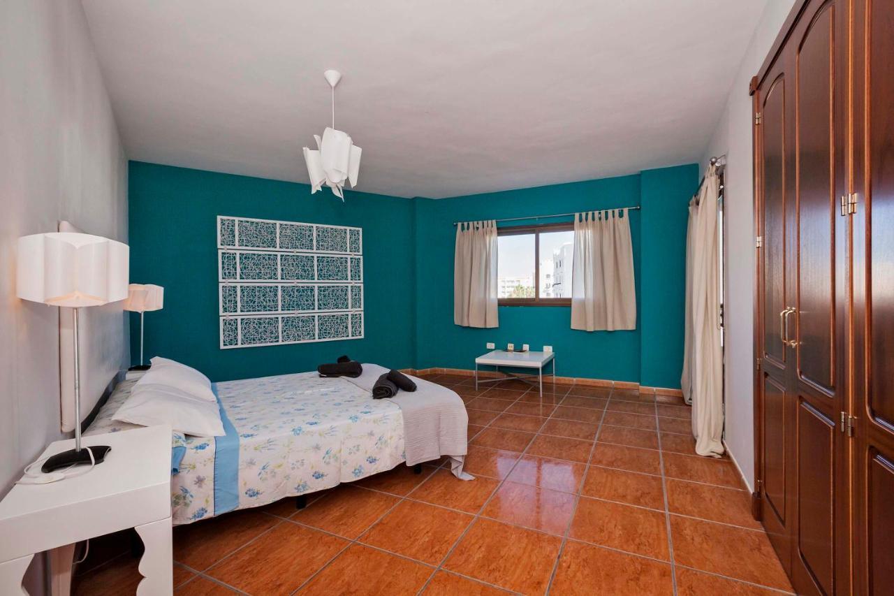 golf del sur luxury apartment