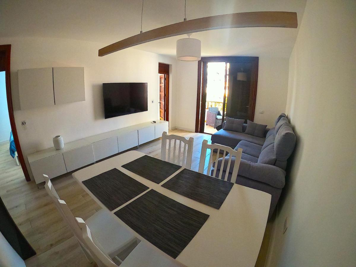 Parque Santiago I: Spacious First Floor With Large Balcony * Playa de las Americas (Tenerife)