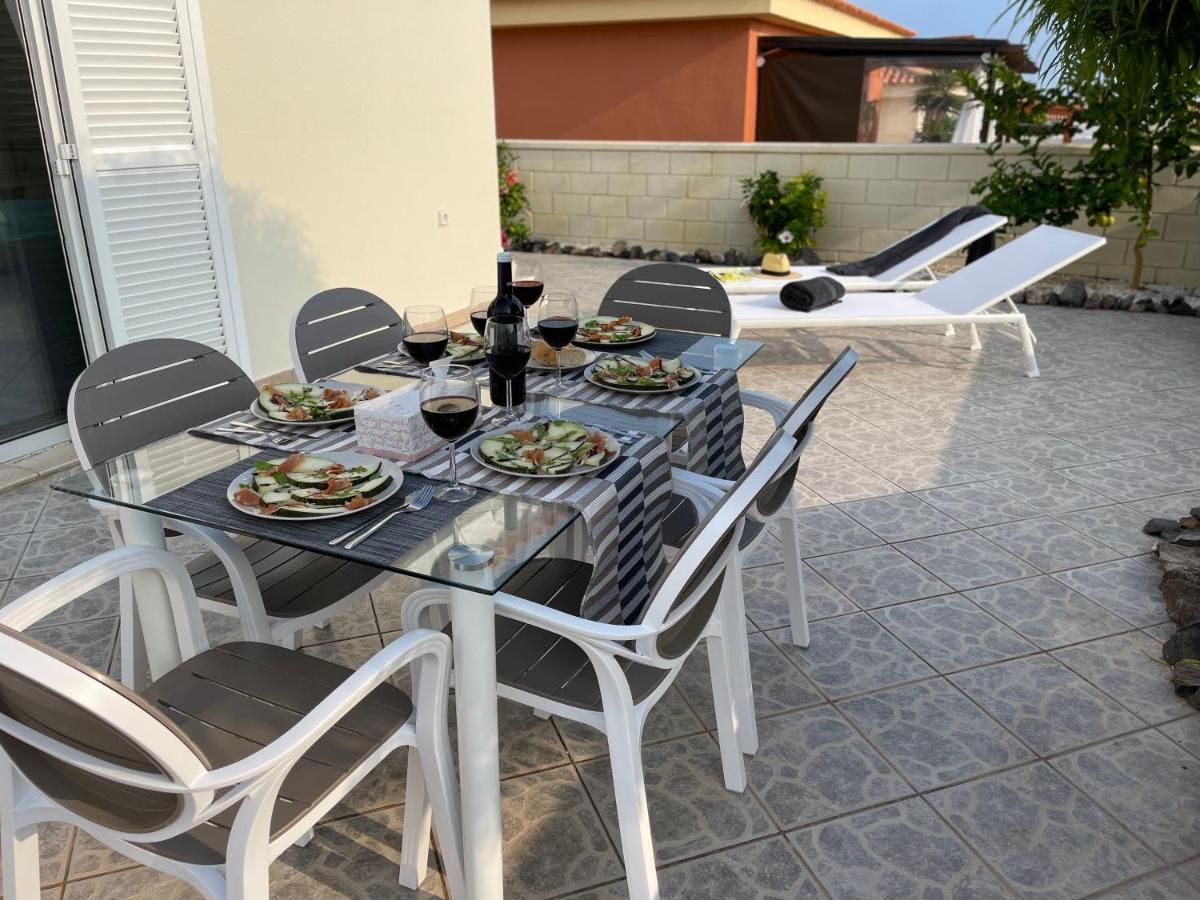 Apartment Erna Relax Dream