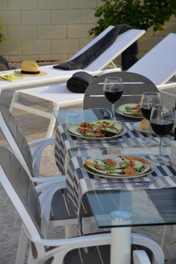 Erna Relax Dream Apartamento *
