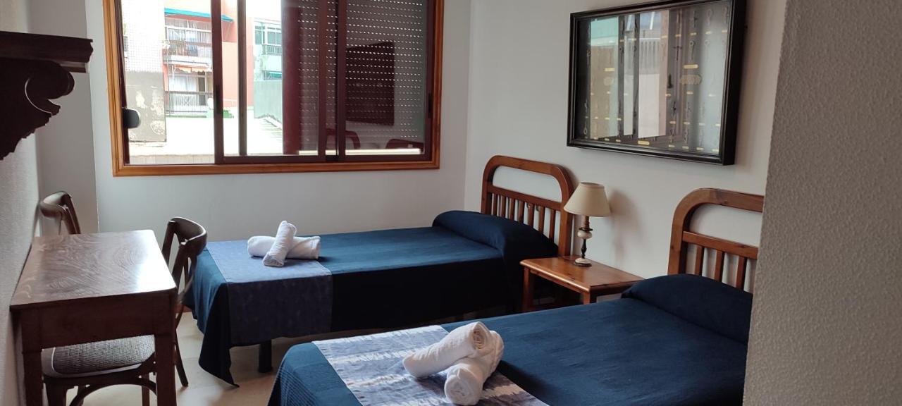 Apartamento Con Garaje En El Corazon De Santa Cruz *