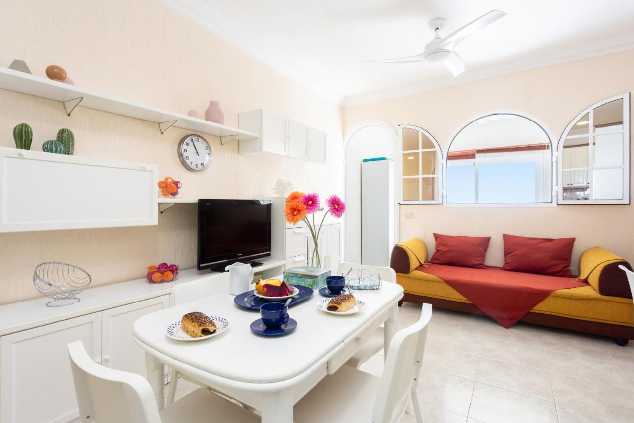 Home2book Front Gaviotas