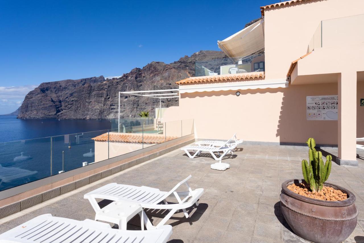 Apartment Spectacular Penthouse With Amazing Views *
