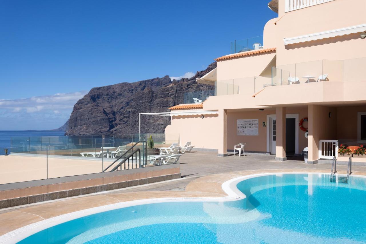 Apartment Spectacular Penthouse With Amazing Views *