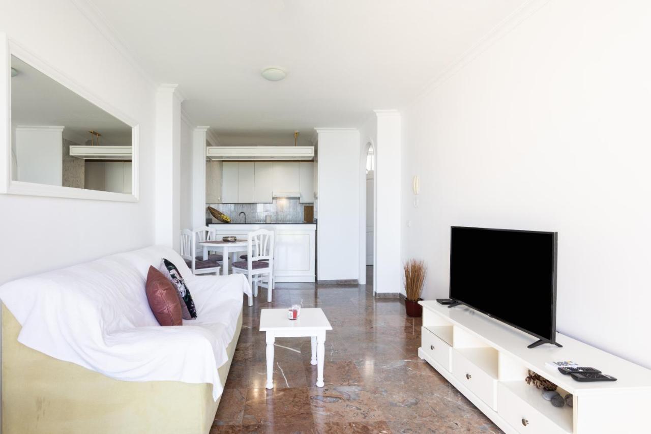 Apartment Spectacular Penthouse With Amazing Views *