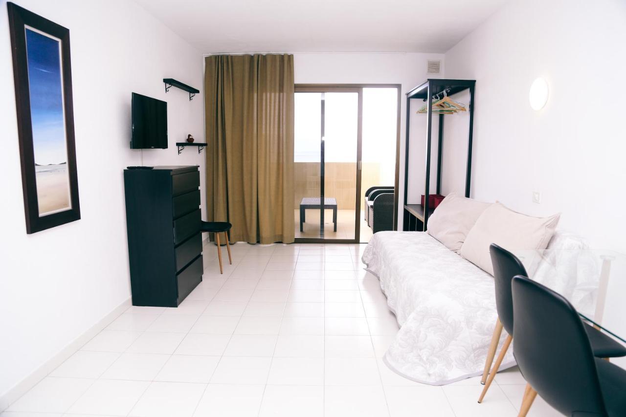 Jacaranda Studio Apartment *