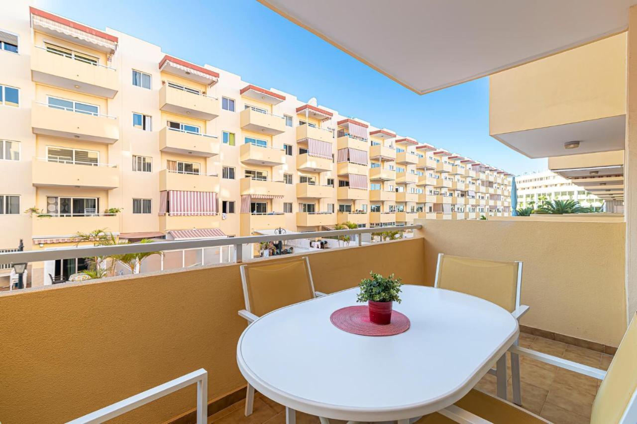 Angeles Arona (Tenerife)