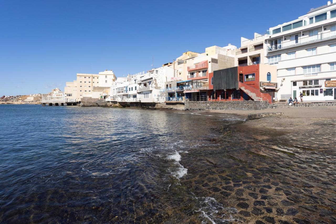 Home2book Beachfront Apartment *