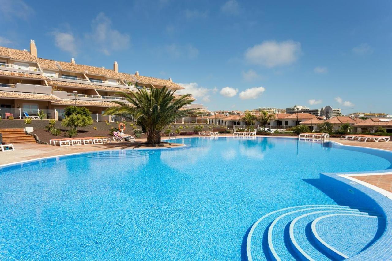 Apartment Deluxe Apt. 110qm+terrasse 60qm Pool Wifi Golf Yachthafen