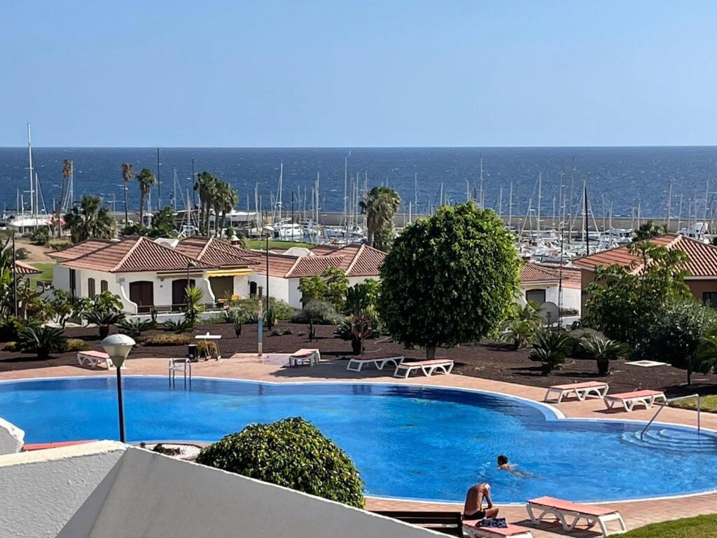 Deluxe Apt. 110qm+terrasse 60qm Pool Wifi Golf Yachthafen Apartment San Miguel de Abona