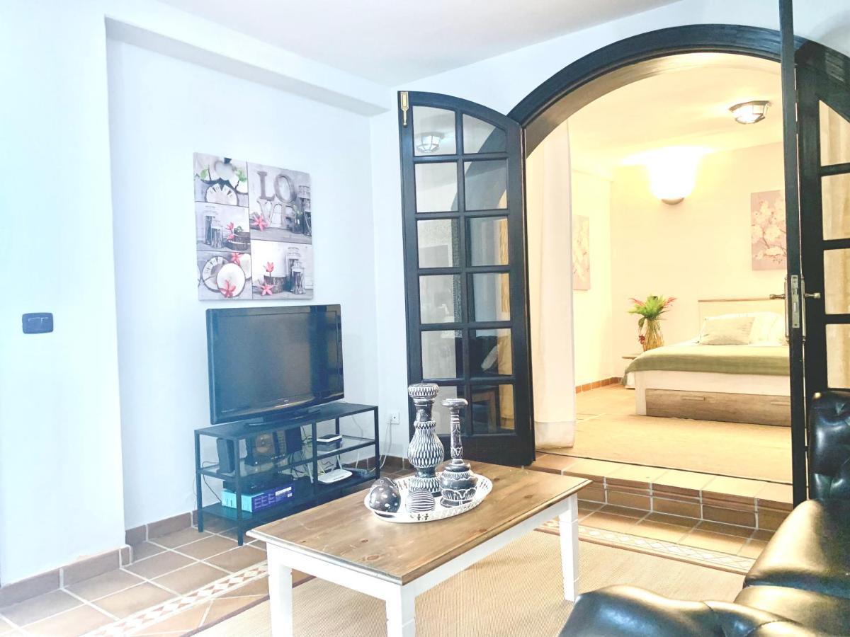 Your Holidays - Sta Monica - Villa Costa Adeje (Tenerife)