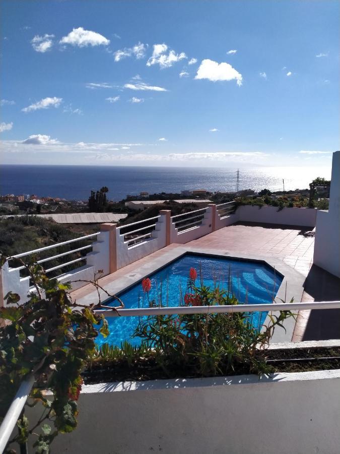 Finca Oasis Mango,holiday Home, Vivienda Vacacional, Comunal Pool, Sea View From Private Terraces,3 Mins To Town By Car, Wifi, Netflix