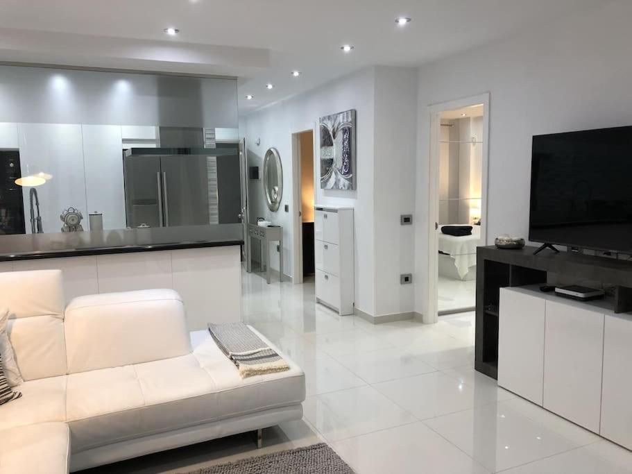 Apartamento Con Impresionantes Vistas Y Piscina Costa Adeje (Tenerife)