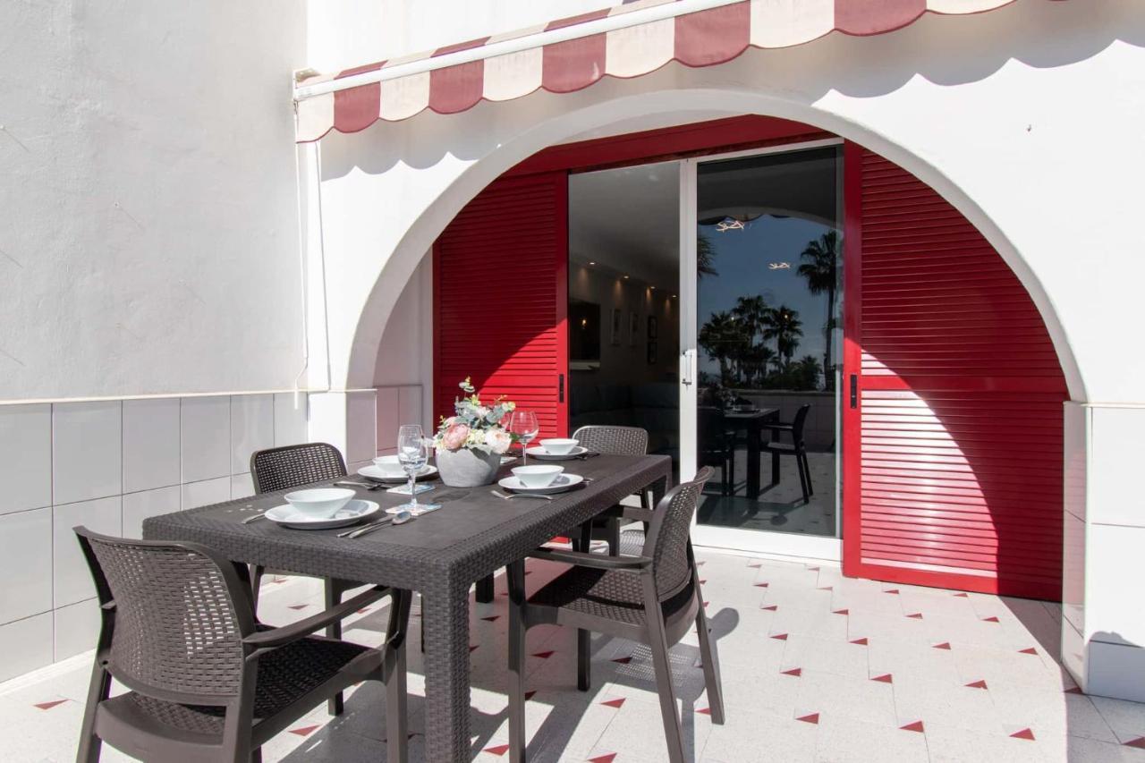 Park Santiago Iv 181 - Two Bed With Pool And Sea View * Playa de las Americas (Tenerife)