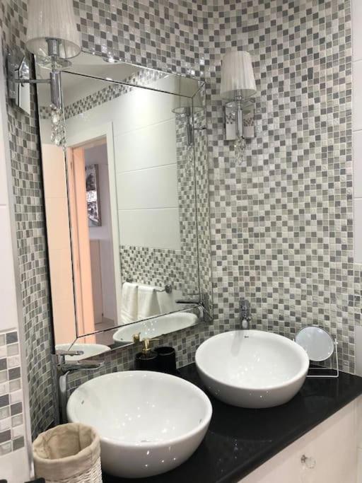 Apartamento Con Impresionantes Vistas Y Piscina