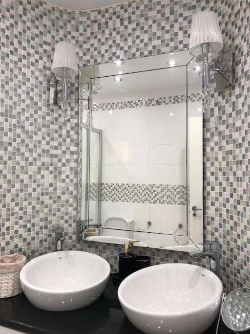 Apartamento Con Impresionantes Vistas Y Piscina