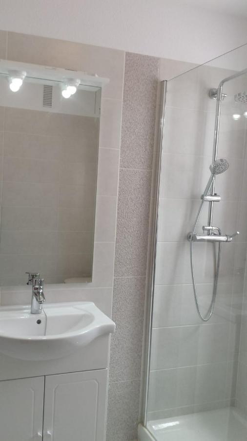 Penthouse De Roca In Poblado Marinero Apartment