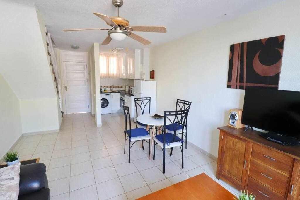 Parque Santiago Ii 345 By Tenerife And Sales Appartement