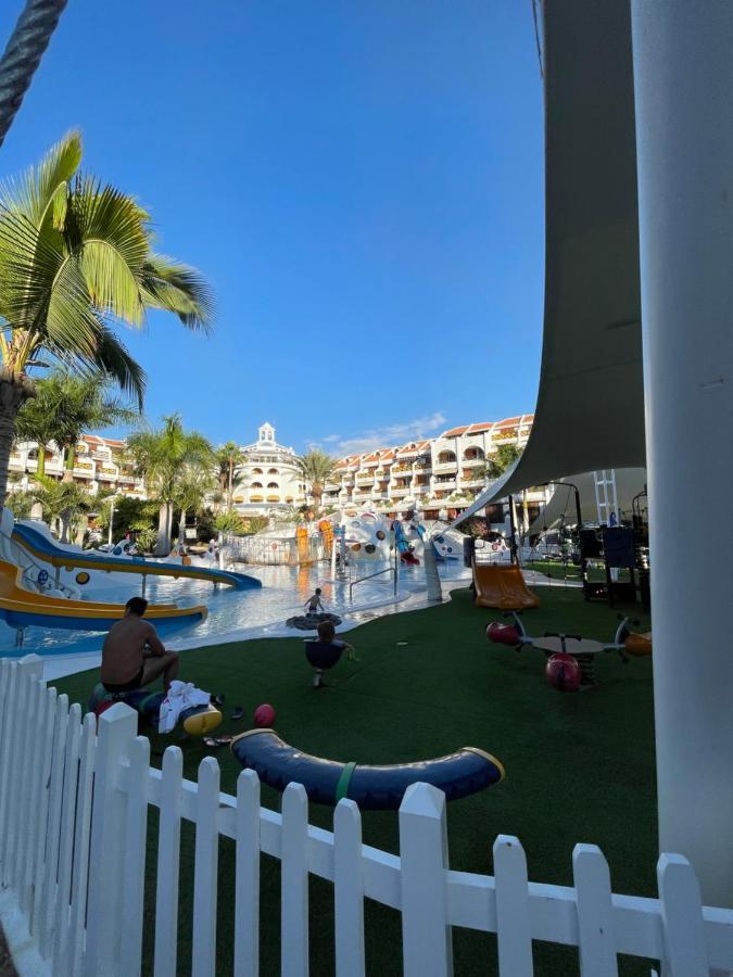 In The Golden Mile Tenerife Playa de las Américas