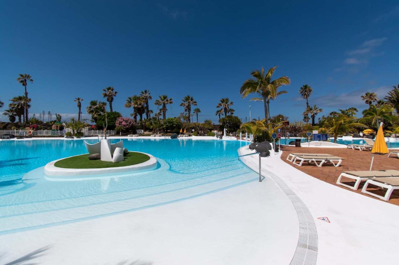 Park Santiago Iv 181 - Two Bed With Pool And Sea View