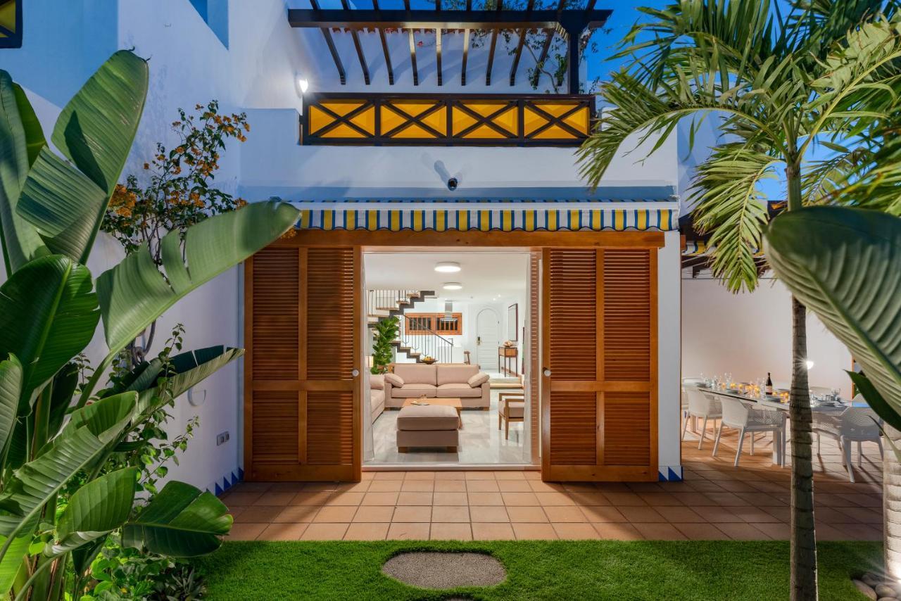 Villa Villas Parque Santiago Iii By Upper Luxury Housing - Parque Santiago Playa de las Américas