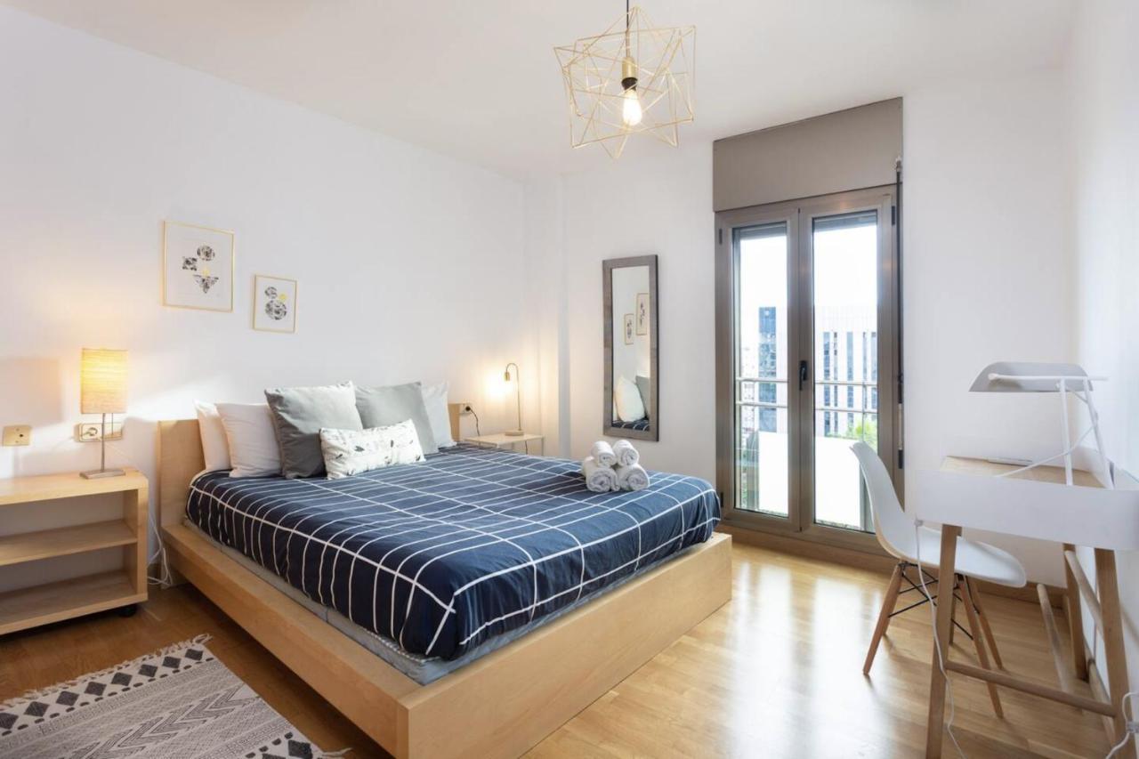 Hauzify I Ramon Y Cajal Apartment *