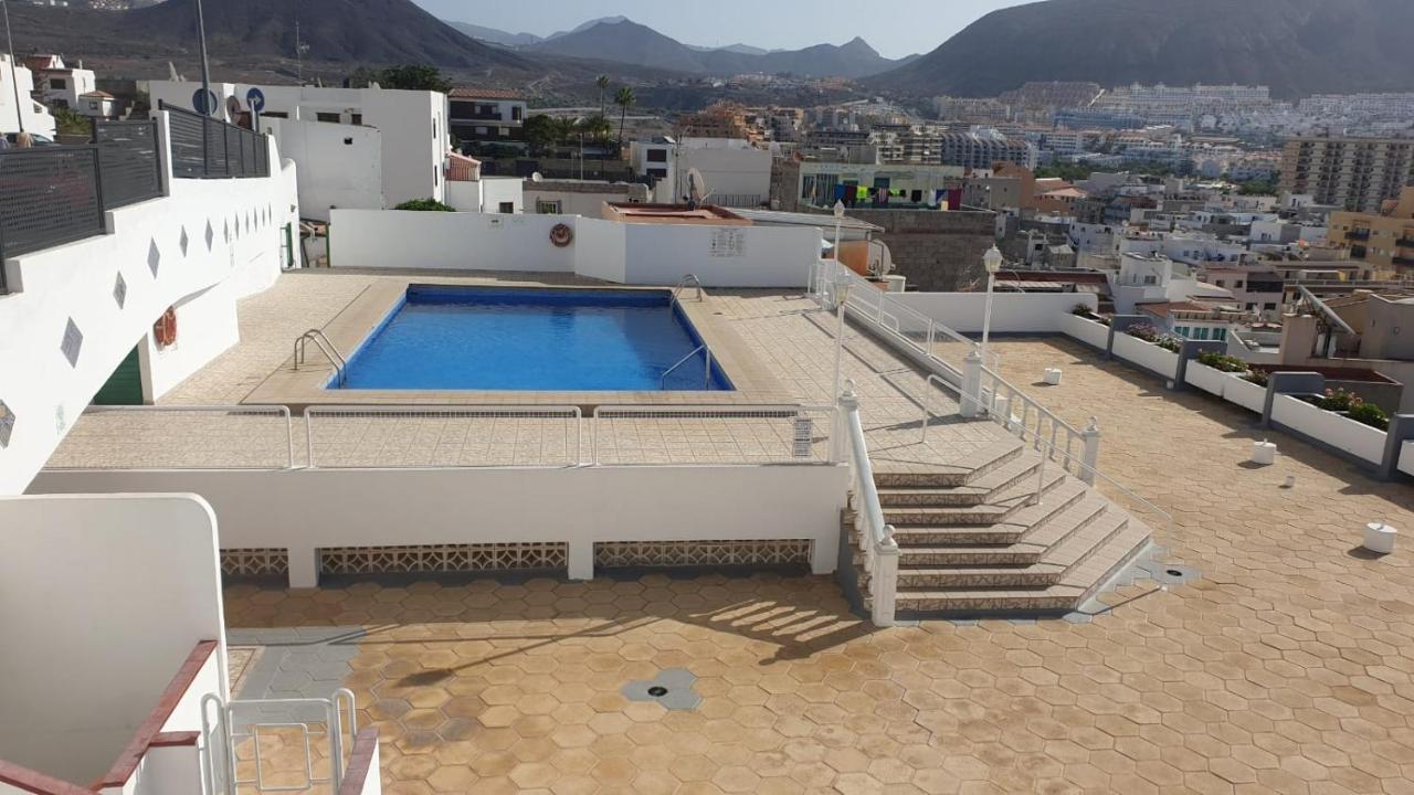 Cristianos, Vistas Al Mar Apartment