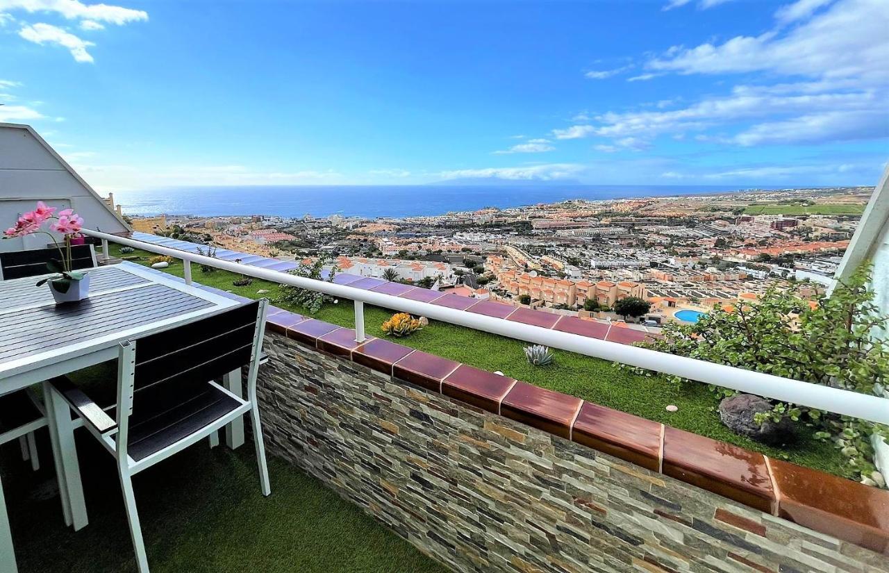 Luxury Penthouse, Sunset, Heated Pool, Fast Wifi * Costa Adeje (Tenerife)