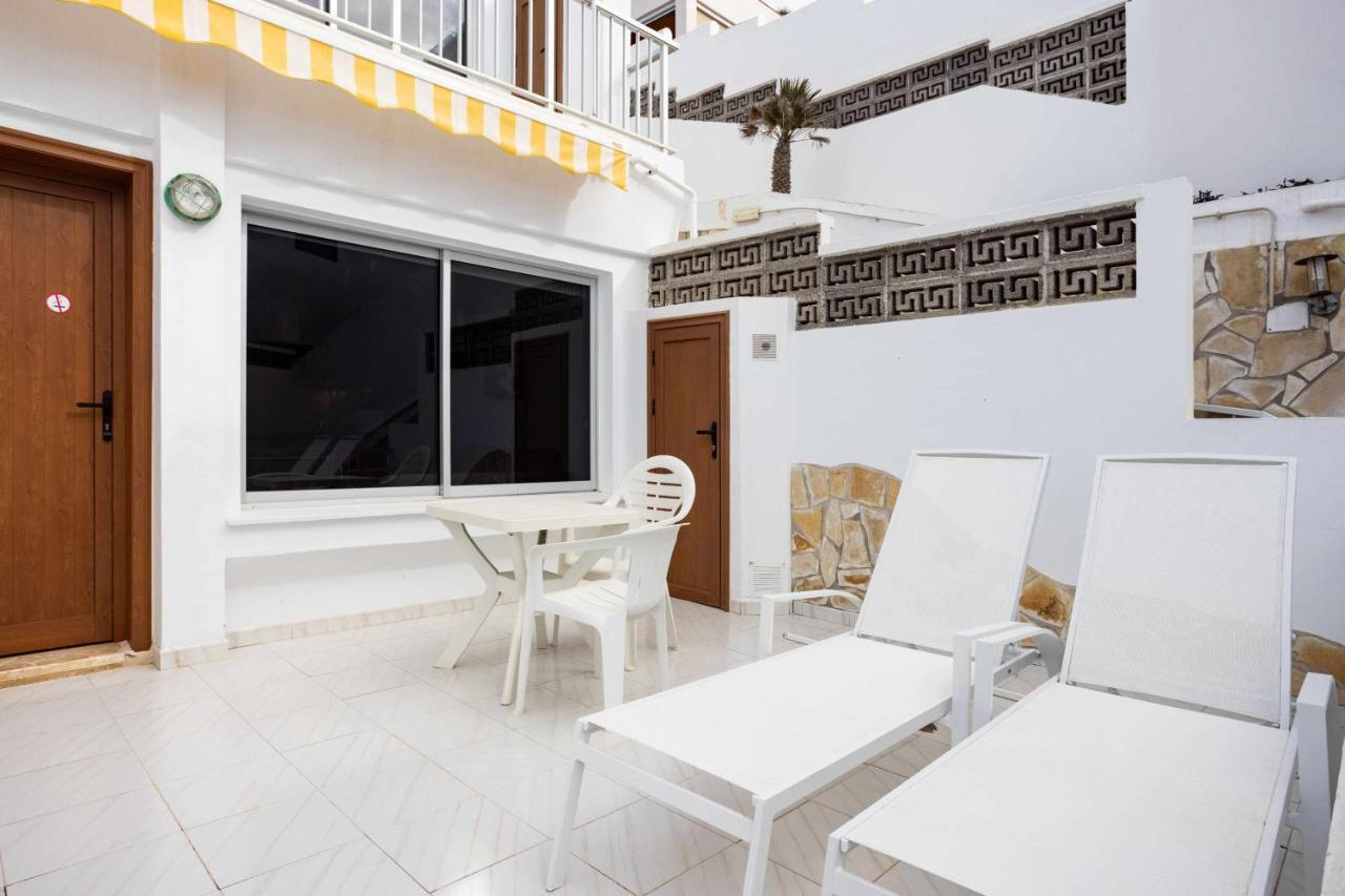 Apartment Black Tip With Terrace *