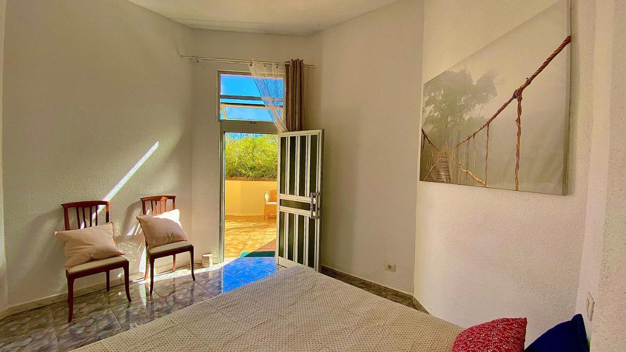 Ocean Terrace Apartment *