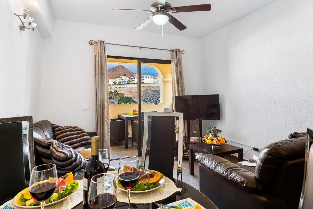 Panoramic 2 Bed Penthouse Los Cristianos (Tenerife)